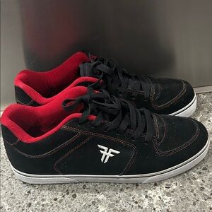 Stylish Black and Red Men's Sneakers